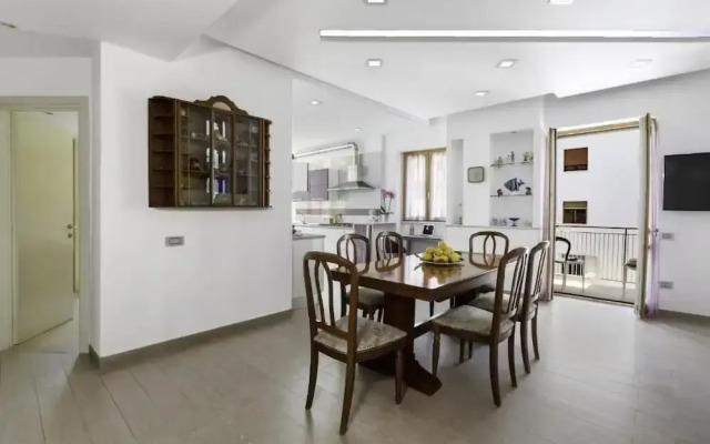 Rose Sorrento House