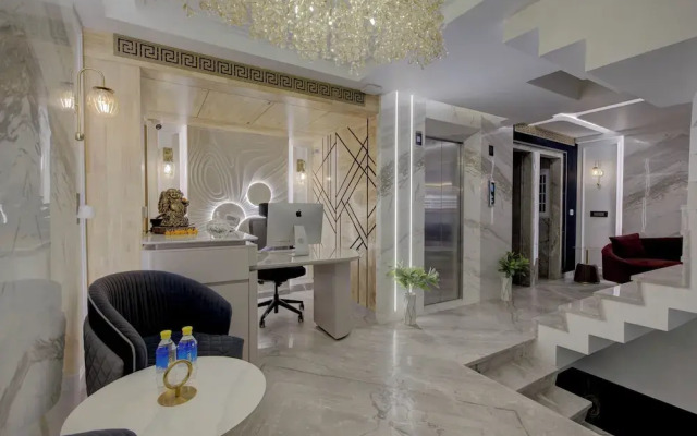 Empire Platinum Suites