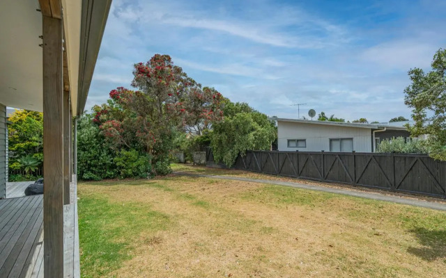 Seas the Day - Matarangi Holiday Home