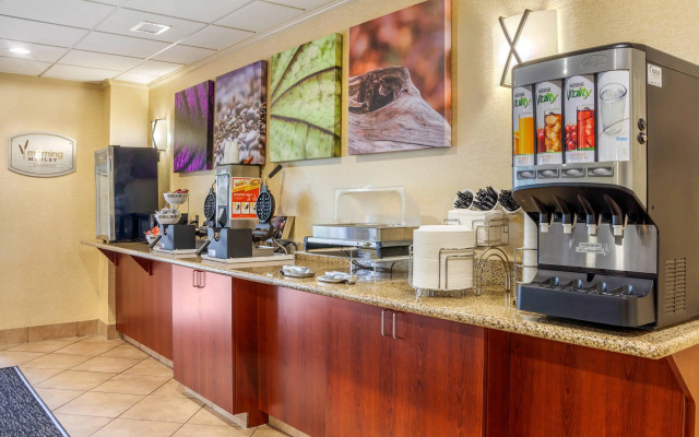 Sleep Inn & Suites Milwaukee Airport