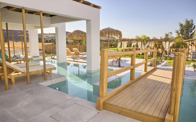 Alia Luxury Suites and Spa