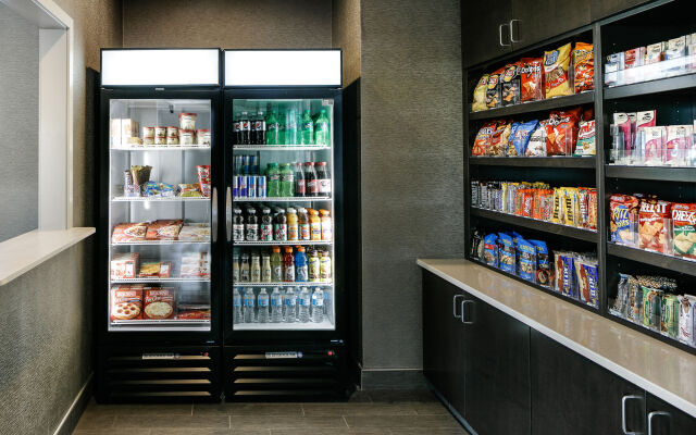 Holiday Inn Coralville Iowa City by IHG