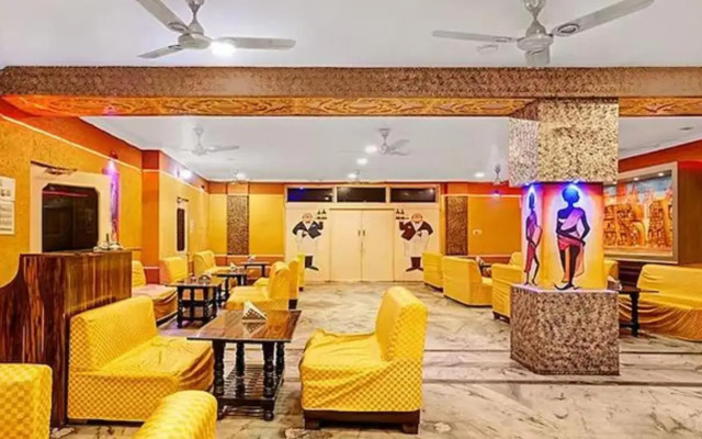 Fabhotel K H Bar And Rest