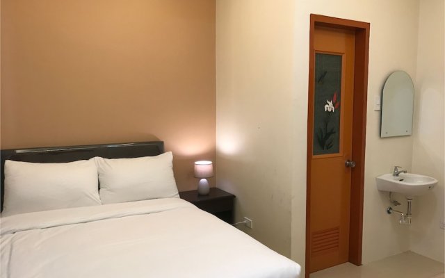 OYO 601 Guest Hotel