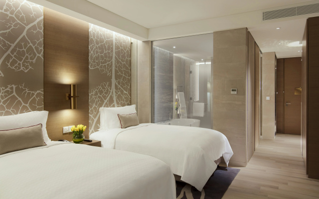 Al Bandar Rotana – Creek - Image 5
