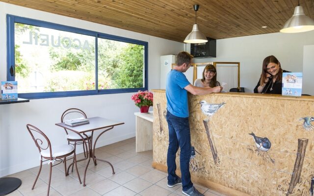 Domaine Résidentiel de Plein Air Le Port de la Chaine