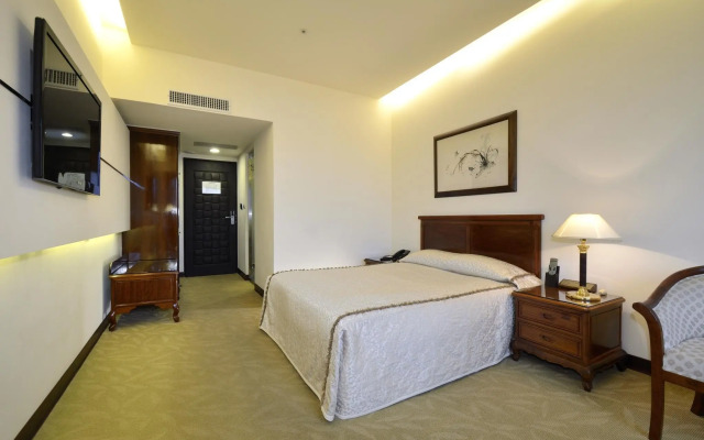 King's Paradise Hotel