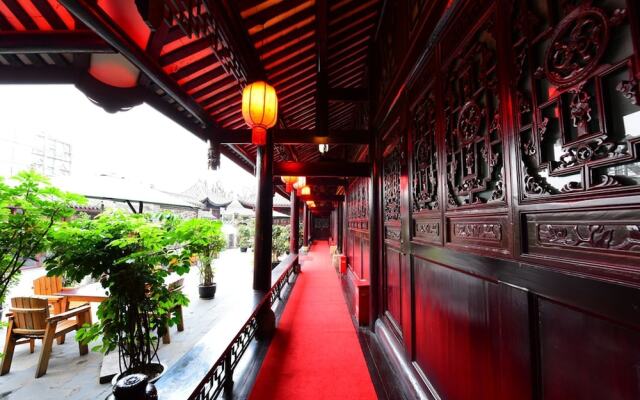 Lecheng Hotel