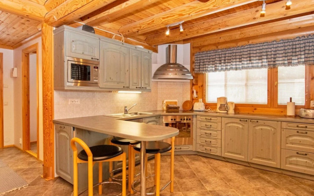 Holiday Home Rukasilva