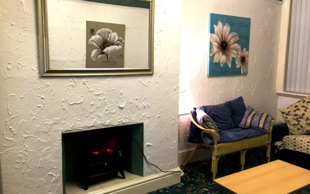 6 Person - 1 - Bed Apartment in Blackpool
