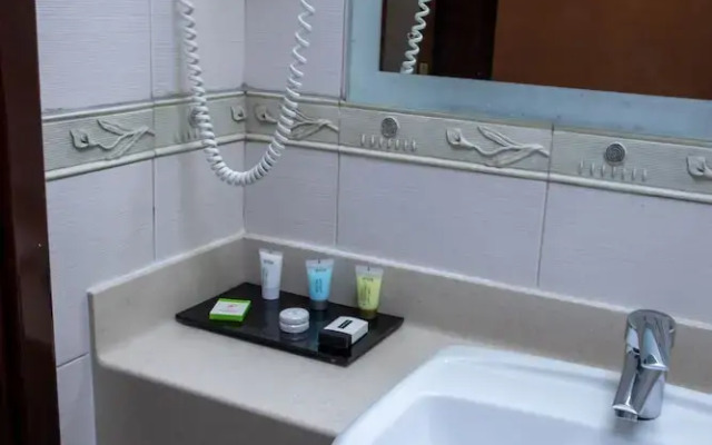 West Zone Plaza Hotel Apartments