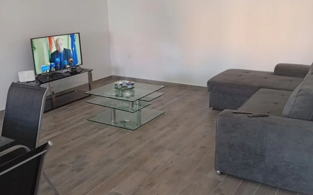 Nea Vrasna Sun House