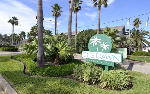 Dawn 822 - Beach 'n Pool