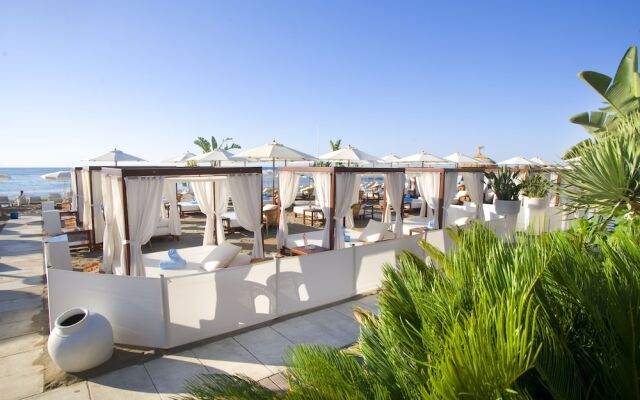 Playa Miguel Beach Club & Aparthotel