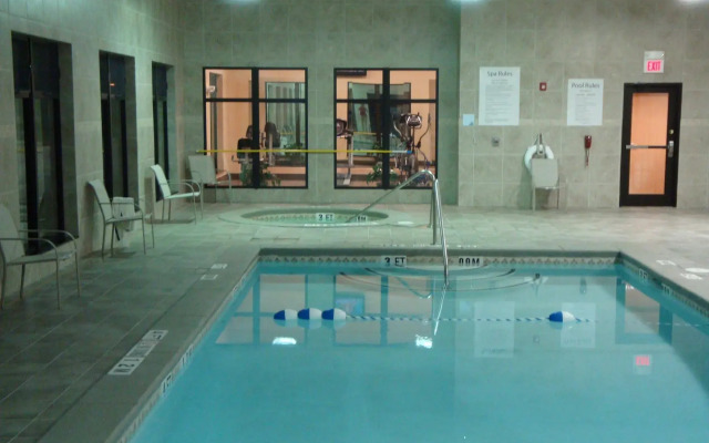 Holiday Inn Express & Suites Borger by IHG