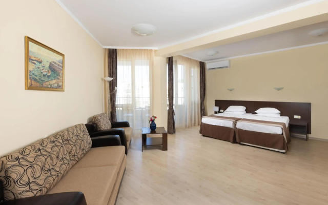 Rome Palace Deluxe