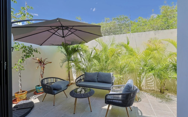 Cozy Getaway Shared Pool & Cenote Access