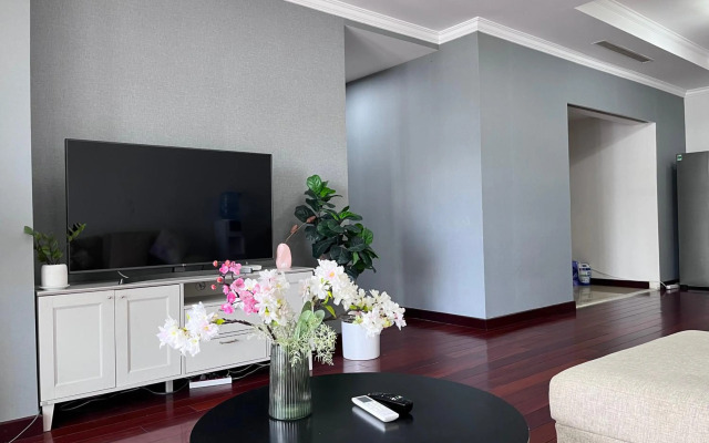 Vinhomes Royal City Luxury Apartment 3 Br