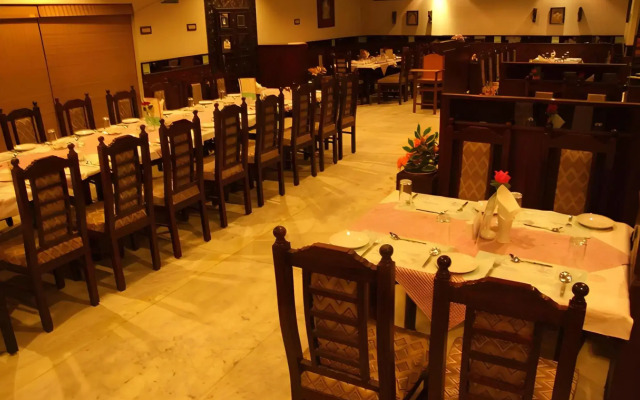 Hotel Saradharam