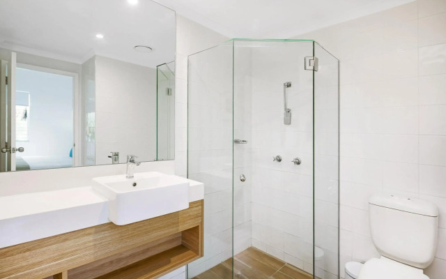 Mantra PortSea