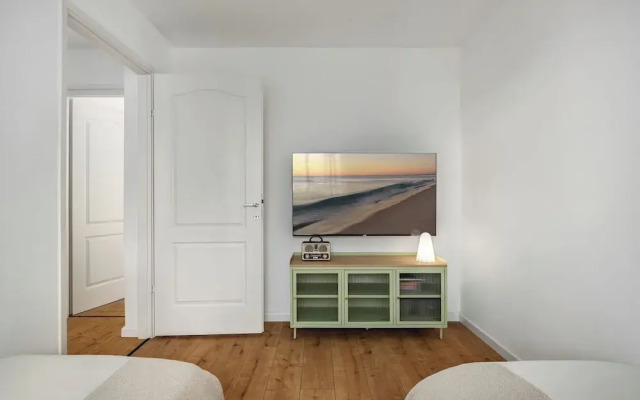 Jacuzzi Terrace Home by Sea N' Rent