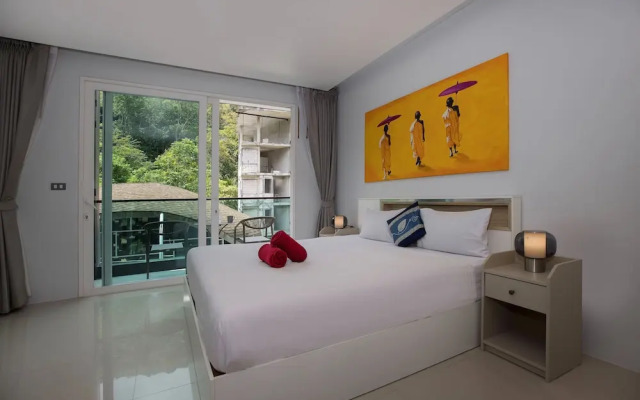 Emerald Hill Patong Apartment 420