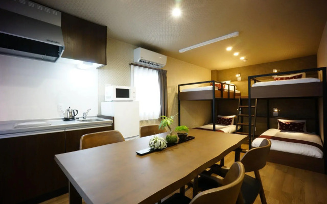 Rona Hotel