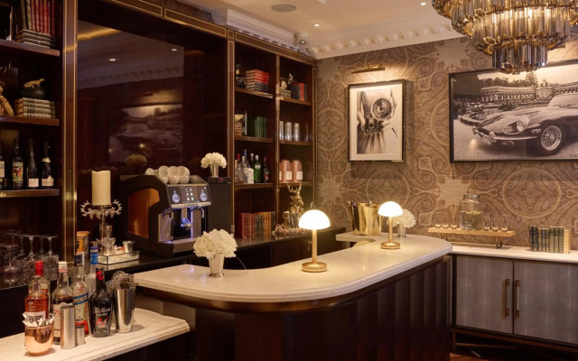 The Selwyn Hotel