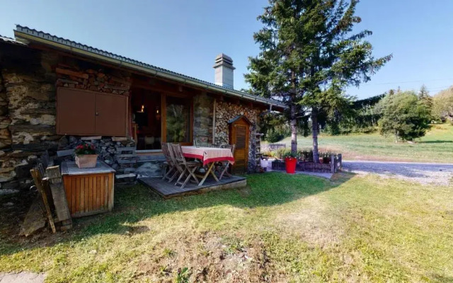 Authentic chalet full of charm, 5min. from Anzère