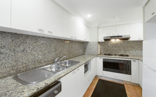 YEHS Hotel Sydney Harbour Suites
