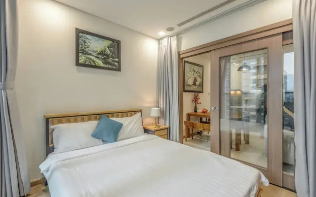 MIDTOWN Premium Stay
