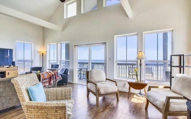 Aqua Vista 5 Bedroom Home