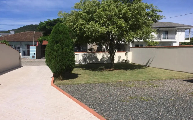 Casa em Bombinhas zimbros