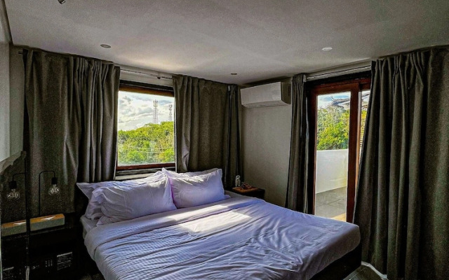 The Pacific Coast Suites