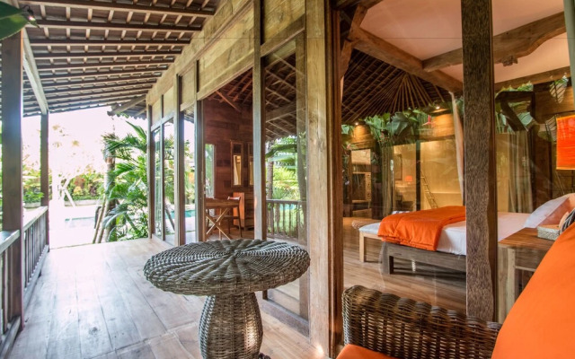 Marika Sawah Villas-6Bedroom Private Pool
