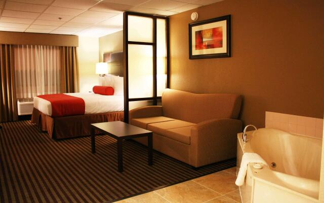 Comfort Inn & Suites Copley Akron