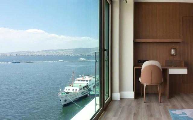 Izmir Marriott Hotel