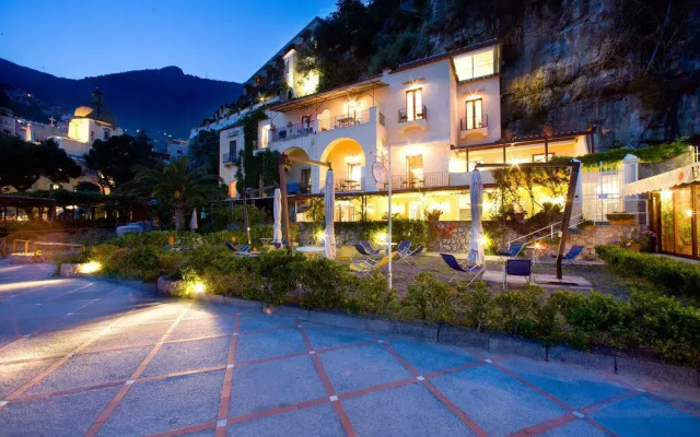 Villa Beach
