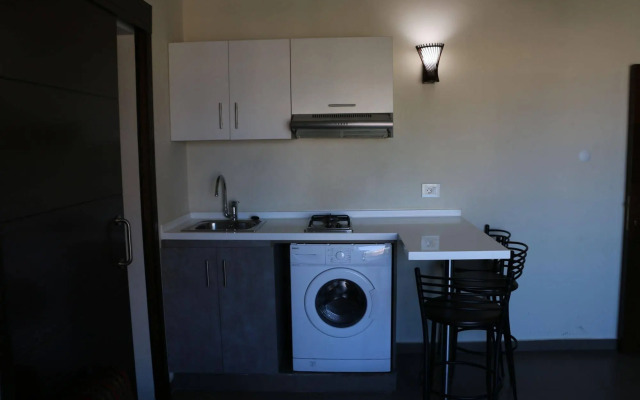 Bil Residence