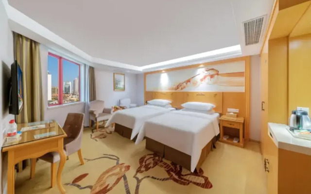 Vienna Hotel Zhongshan West District