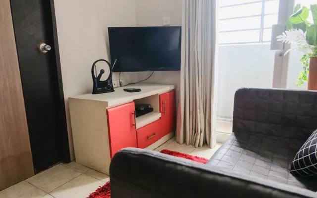 Homey 2Br Apartment At The Edge Bandung