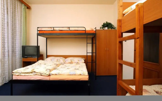 Euro Hostel