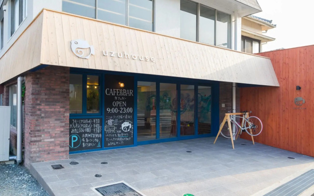 uzuhouse - Hostel