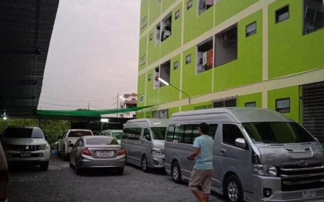 Natcha Place Thammasat Rangsit