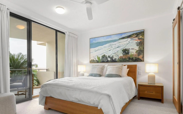 Unit 3 21 Park Generous and Comfortable Beachside Abode