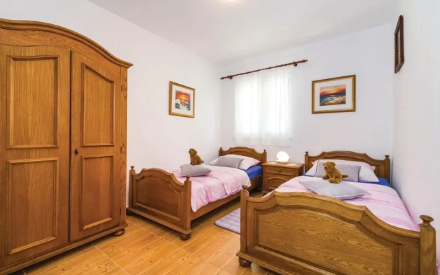 Stunning Home in Privlaka With Wifi and 3 Bedrooms
