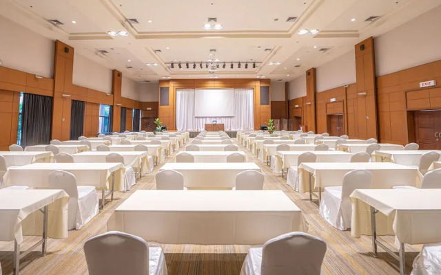 Eco Hotel by Thammasat