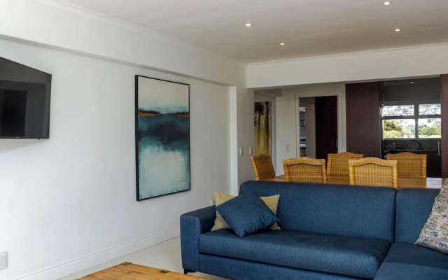 First Floor Apartment With Beautiful sea View