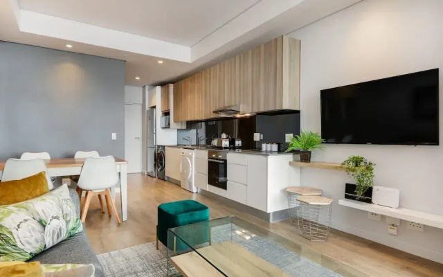 Eco Balcony Sentinel Apartment 1006