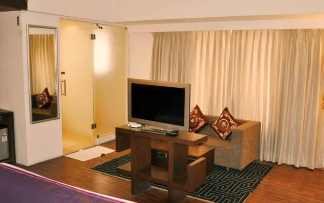 Hotel Clarks Collection Bhavnagar